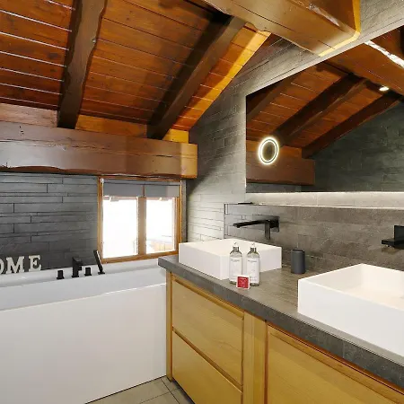 Chalet La Tania, 6 Pieces, 10 Personnes - Fr-1-575-202 Chalet *