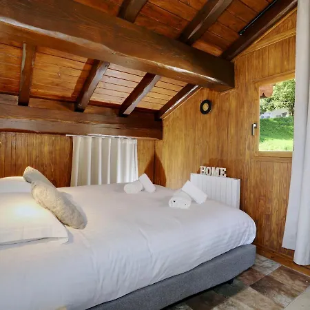 Chalet Chalet La Tania, 6 Pieces, 10 Personnes - Fr-1-575-202 *
